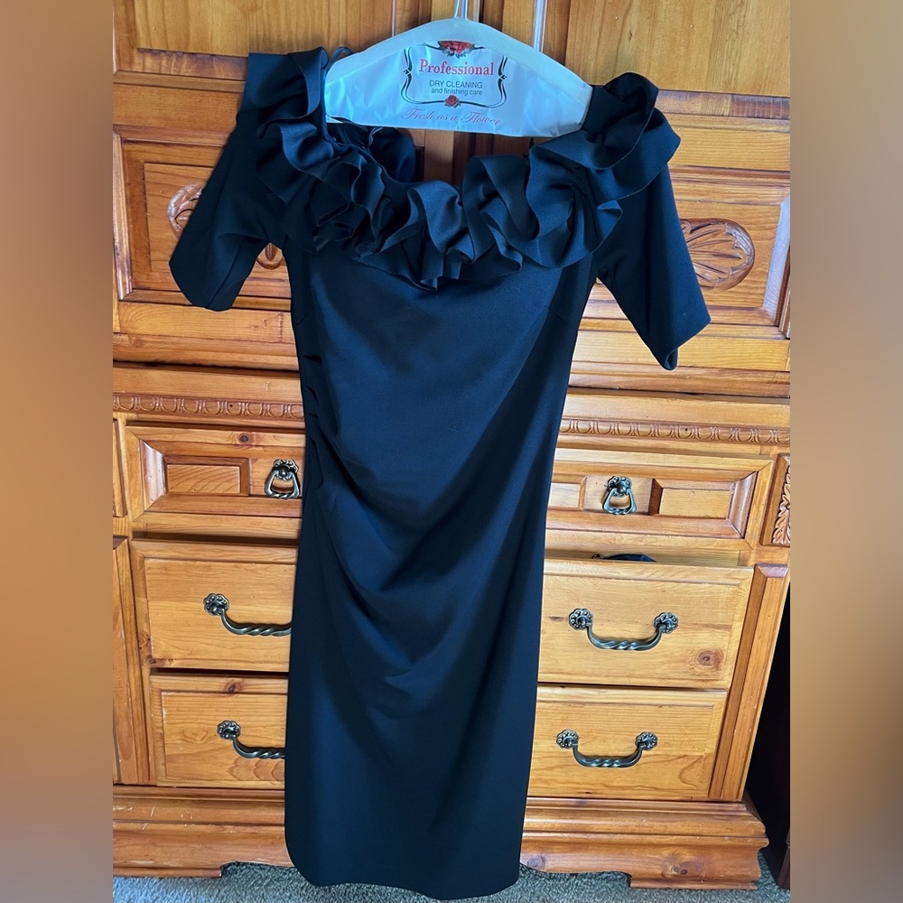 Xscape Black Ruffle Off-Shoulder Midi Dress - Picture 4 of 6